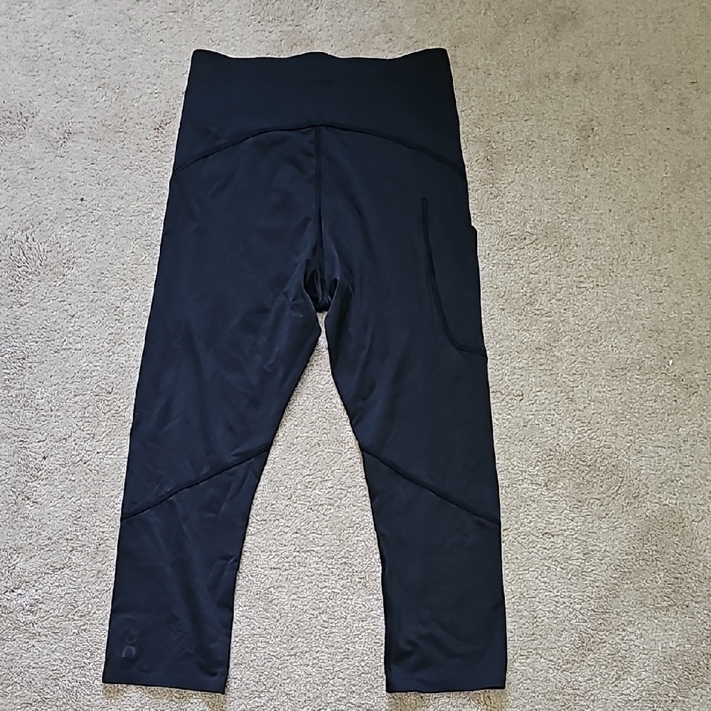 On Running Movement 3/4 Tights